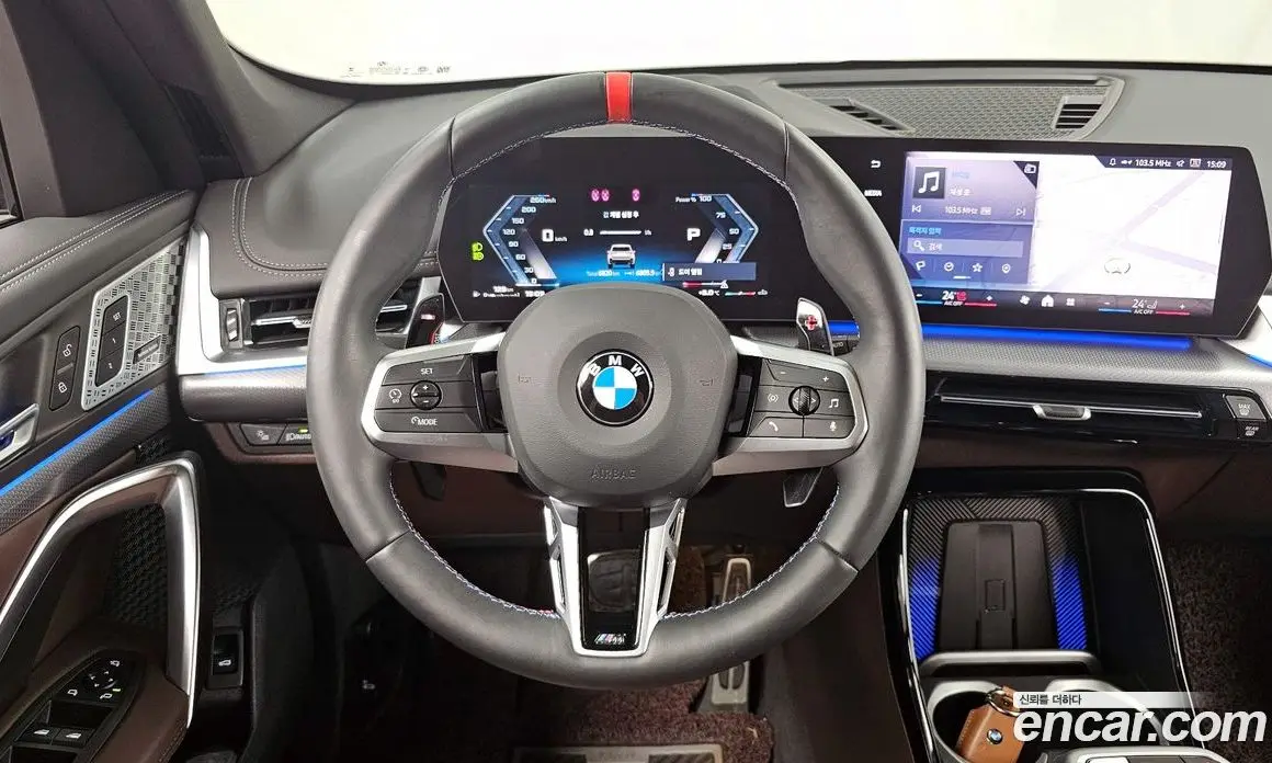 BMW X1 2025 2.0 автомат (гидро), фото 13