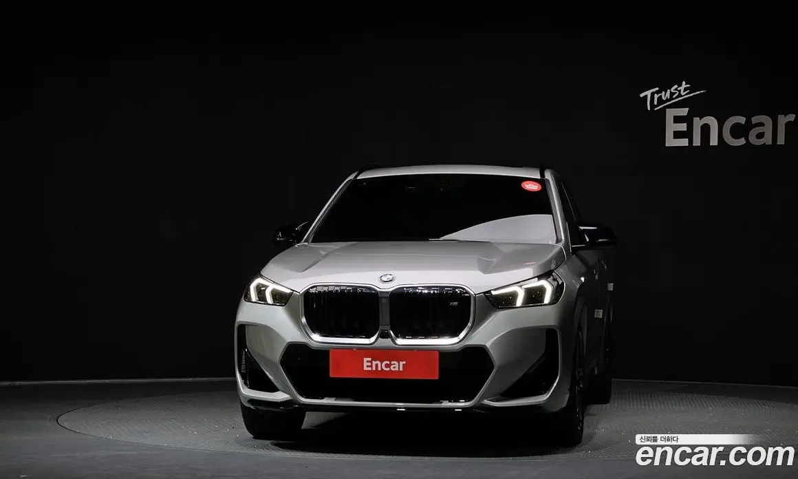 BMW X1 2025 2.0 автомат (гидро), фото 3