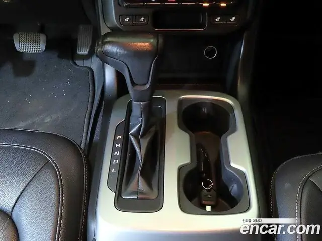 Chevrolet Colorado 2020 3.6 автомат (гидро), миниатюра 12