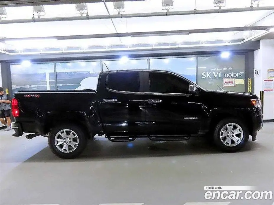 Chevrolet Colorado 2020 3.6 автомат (гидро), фото 17
