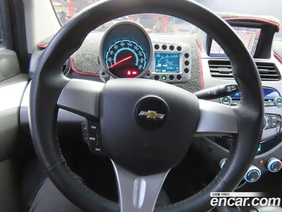 Chevrolet Spark 2011 1.0 автомат (гидро), фото 8 Chevrolet Spark 2011 1.0 автомат (гидро), фото 8