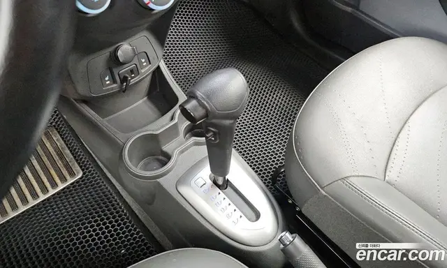 Chevrolet Spark 2014 1.0 автомат (гидро), миниатюра 9 Chevrolet Spark 2014 1.0 автомат (гидро), миниатюра 9
