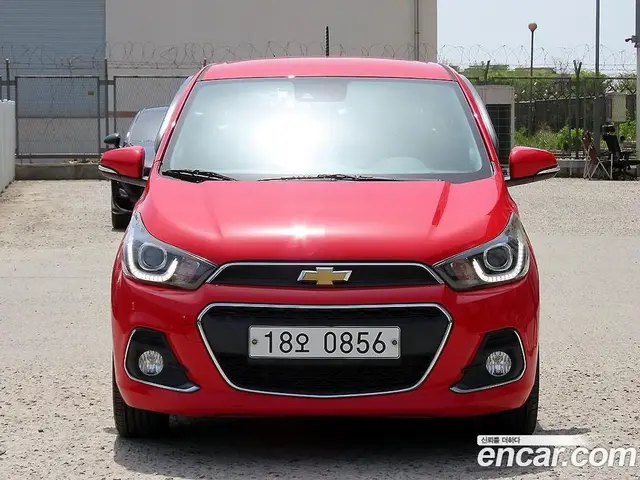 Chevrolet Spark 2016 1.0 автомат (гидро), миниатюра 2