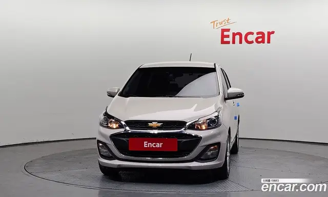 Chevrolet Spark 2018 1.0 автомат (гидро), миниатюра 3