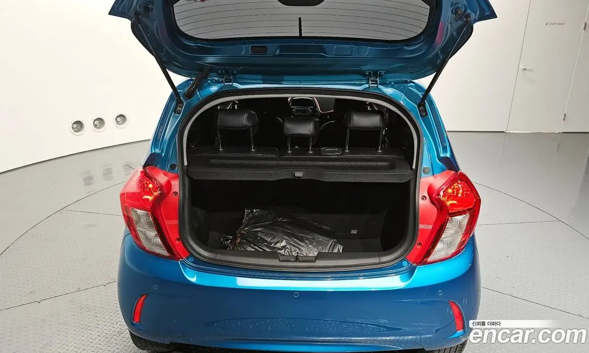 Chevrolet Spark 2018 1.0 автомат (гидро), фото 20