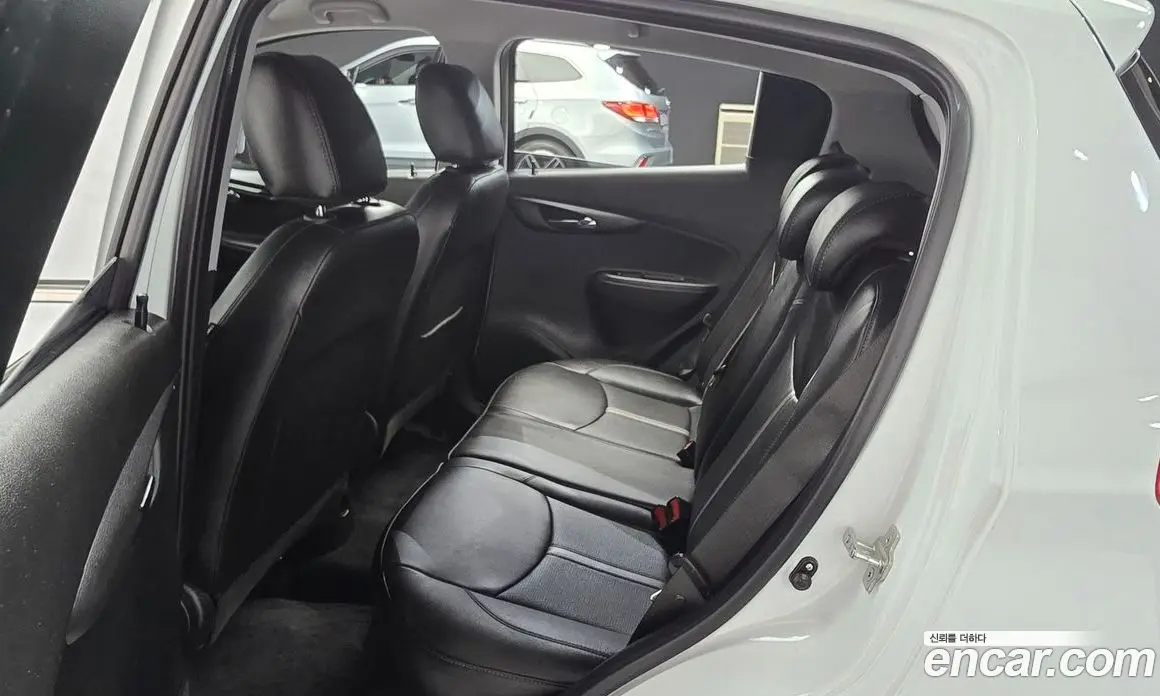 Chevrolet Spark 2021 1.0 автомат (гидро), фото 12