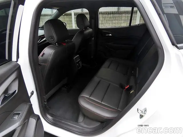 Chevrolet Trax 2023 1.2 автомат (гидро), миниатюра 6
