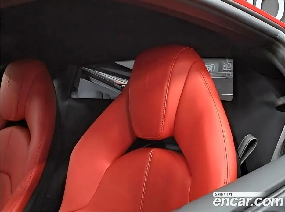 Ferrari F8 2020 3.9 автомат (гидро), фото 14 Ferrari F8 2020 3.9 автомат (гидро), фото 14