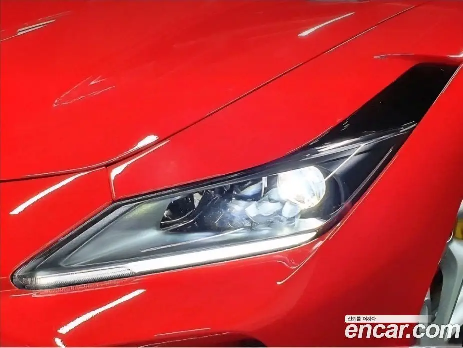 Ferrari F8 2020 3.9 автомат (гидро), фото 17 Ferrari F8 2020 3.9 автомат (гидро), фото 17