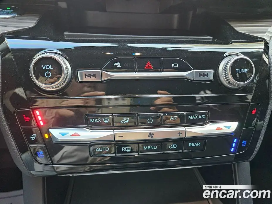Ford Explorer 2021 2.3 автомат (гидро), фото 15