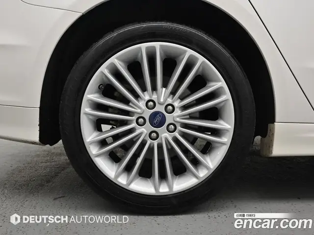 Ford Fusion 2014 2.0 автомат (гидро), миниатюра 5