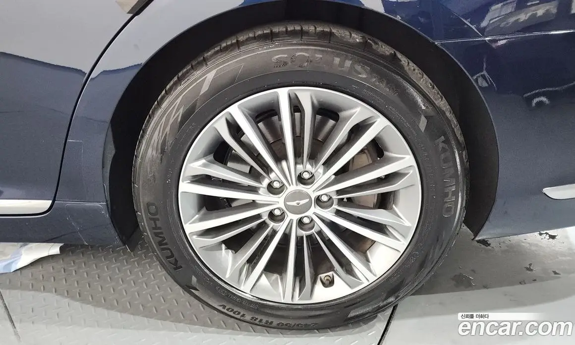 Genesis EQ900 2018 3.8 автомат (гидро), фото 5 Genesis EQ900 2018 3.8 автомат (гидро), фото 5