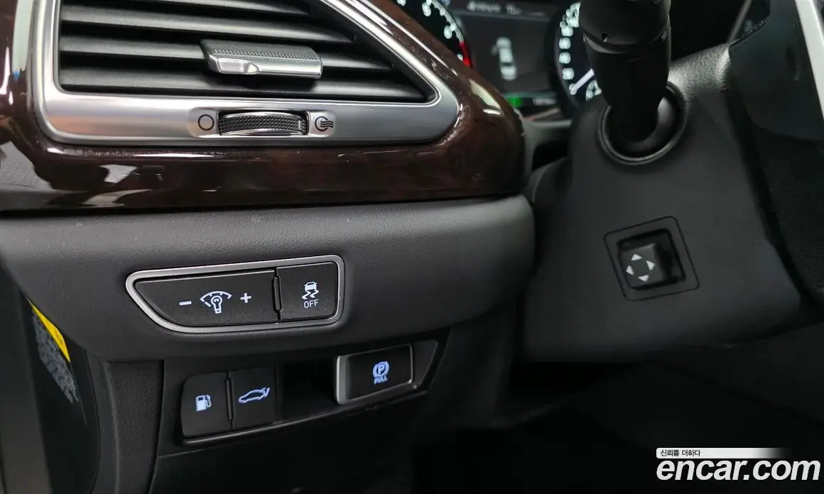 Genesis EQ900 2018 3.8 автомат (гидро), фото 13 Genesis EQ900 2018 3.8 автомат (гидро), фото 13