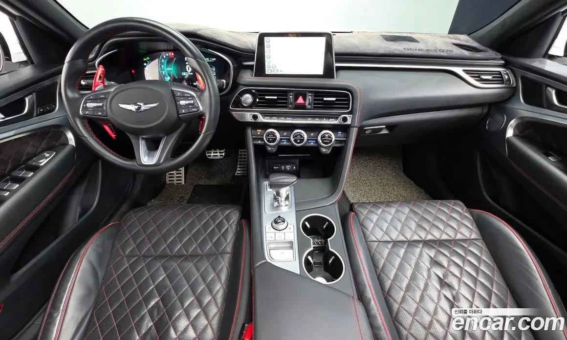Genesis G70 2019 3.3 автомат (гидро), фото 7 Genesis G70 2019 3.3 автомат (гидро), фото 7