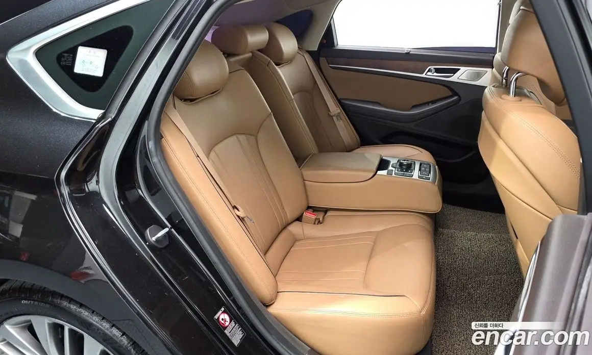 Genesis G80 2018 3.3 автомат (гидро), фото 12 Genesis G80 2018 3.3 автомат (гидро), фото 12