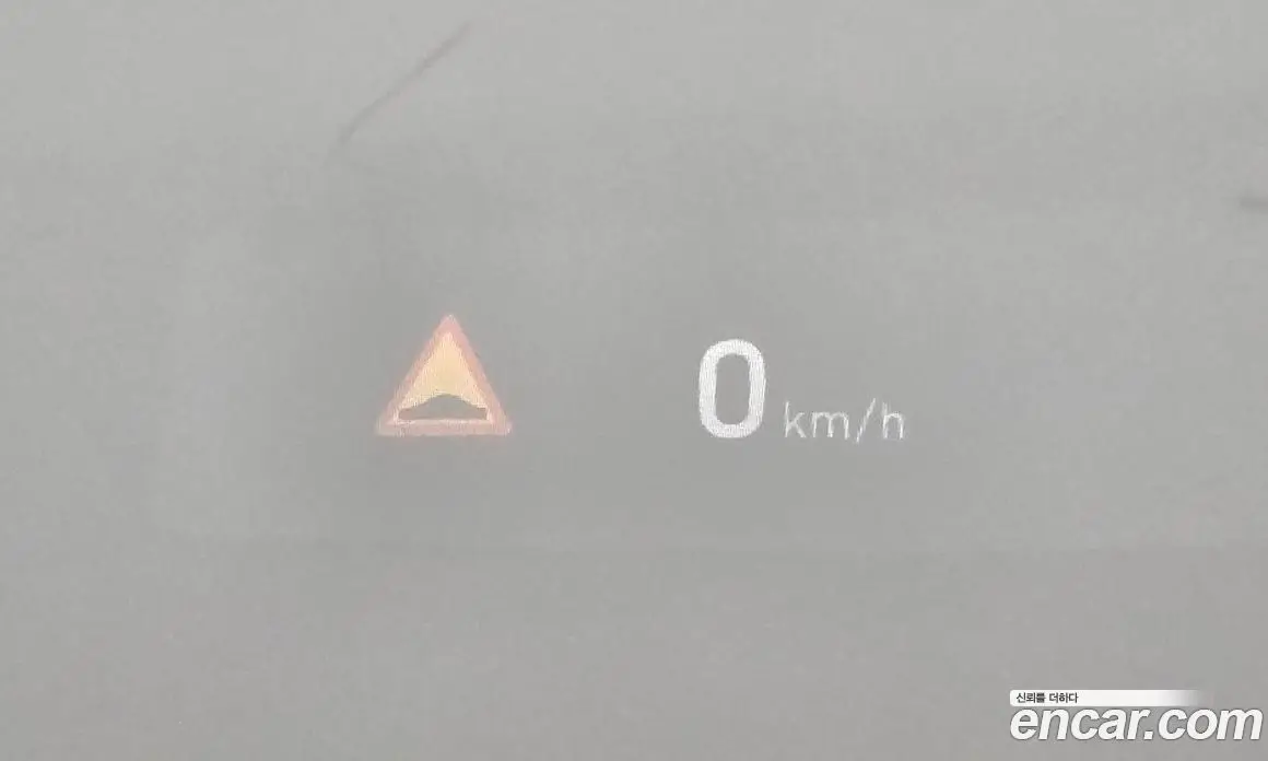 Genesis G80 2018 3.3 автомат (гидро), фото 18 Genesis G80 2018 3.3 автомат (гидро), фото 18