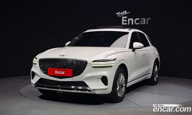 Genesis GV70, 2021, 71 372 км