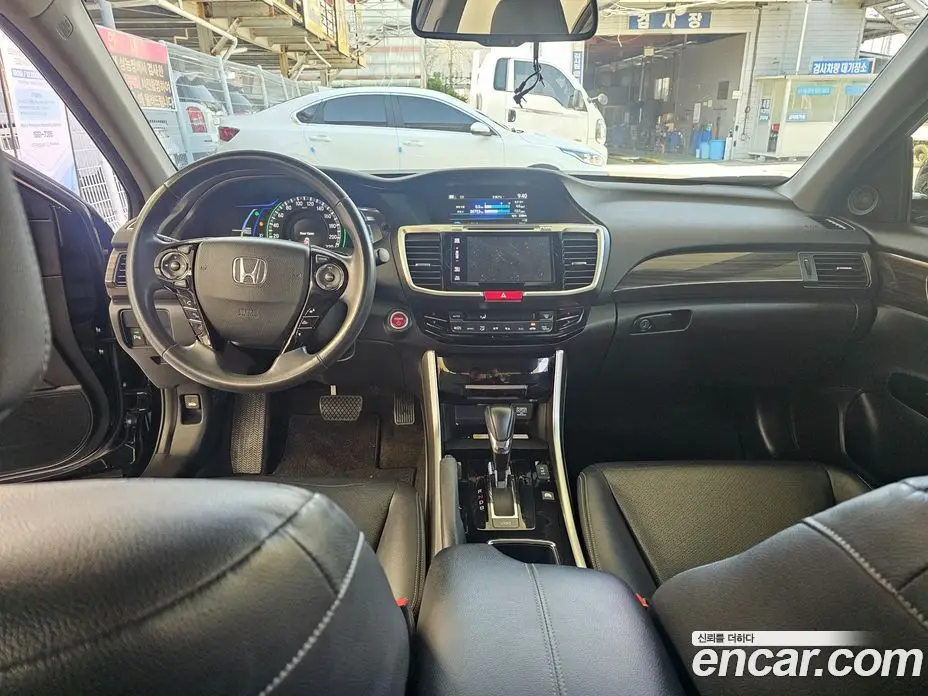 Honda Accord 2017 2.0 автомат (гидро), фото 9 Honda Accord 2017 2.0 автомат (гидро), фото 9