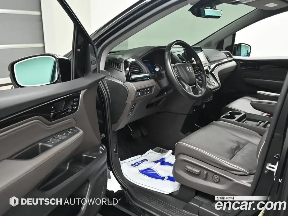 Honda Odyssey 2022 3.5 автомат (гидро), фото 14 Honda Odyssey 2022 3.5 автомат (гидро), фото 14