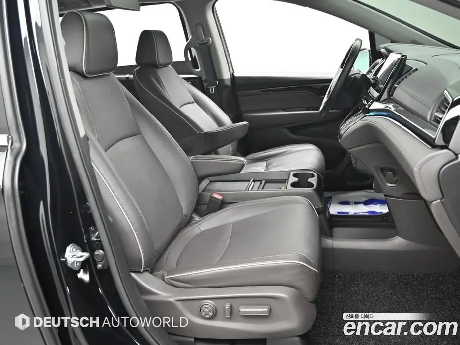 Honda Odyssey 2022 3.5 автомат (гидро), фото 15 Honda Odyssey 2022 3.5 автомат (гидро), фото 15