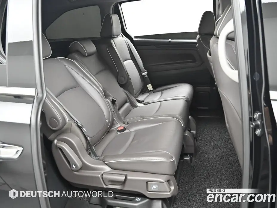 Honda Odyssey 2022 3.5 автомат (гидро), фото 16 Honda Odyssey 2022 3.5 автомат (гидро), фото 16