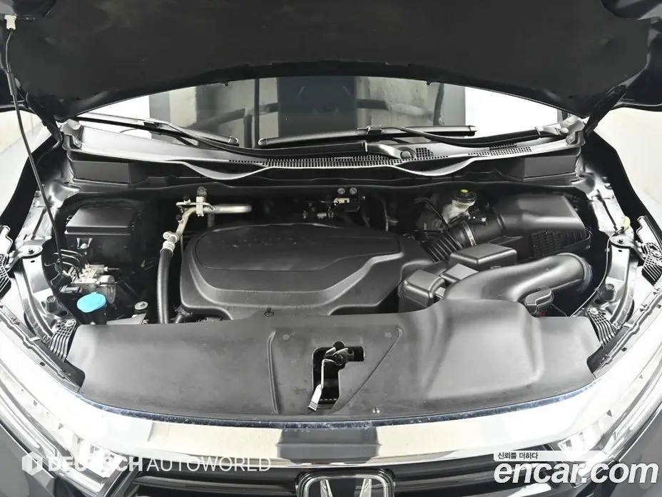 Honda Odyssey 2022 3.5 автомат (гидро), фото 5 Honda Odyssey 2022 3.5 автомат (гидро), фото 5