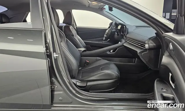 Hyundai Avante 2023 1.6 автомат (гидро), миниатюра 12