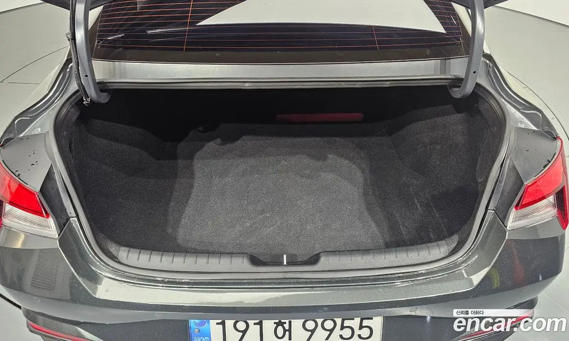 Hyundai Avante 2023 1.6 автомат (гидро), фото 20