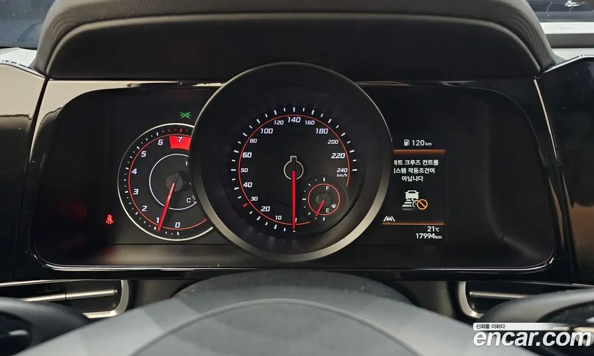 Hyundai Avante 2023 1.6 автомат (гидро), фото 8