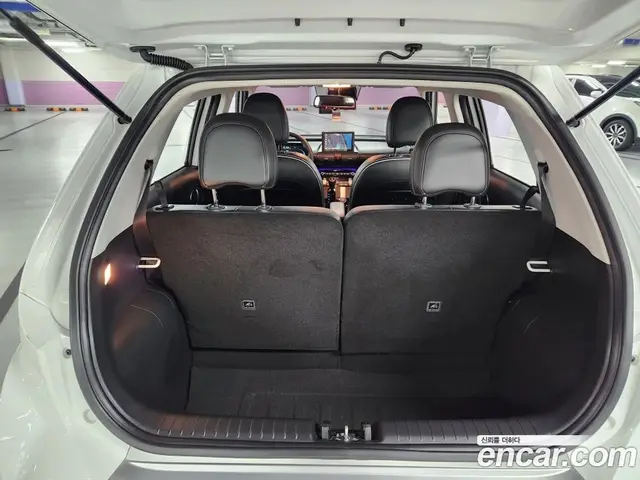 Hyundai Casper 2024 1.0 автомат (гидро), миниатюра 10 Hyundai Casper 2024 1.0 автомат (гидро), миниатюра 10