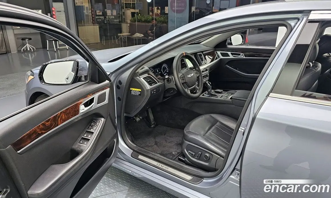 Hyundai Genesis 2014 3.3 автомат (гидро), фото 11 Hyundai Genesis 2014 3.3 автомат (гидро), фото 11