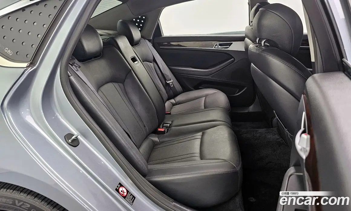 Hyundai Genesis 2014 3.3 автомат (гидро), фото 12 Hyundai Genesis 2014 3.3 автомат (гидро), фото 12