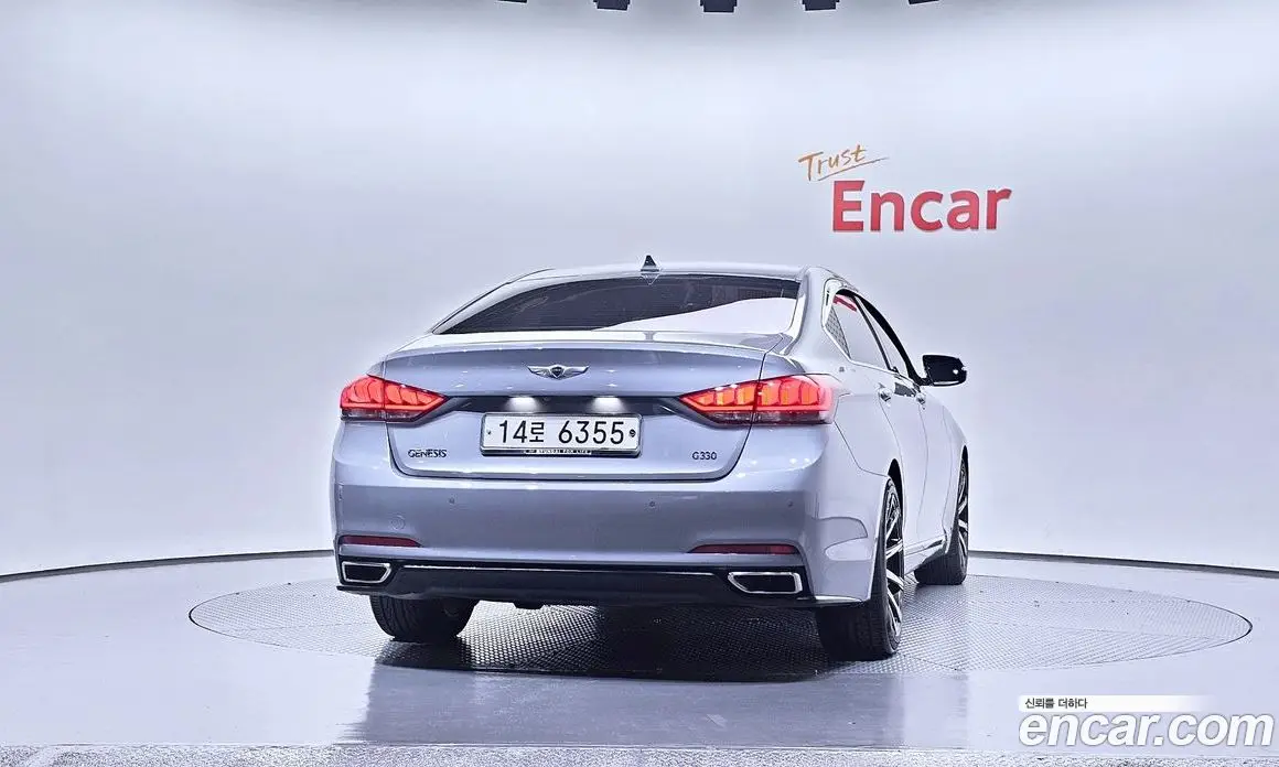 Hyundai Genesis 2014 3.3 автомат (гидро), фото 4 Hyundai Genesis 2014 3.3 автомат (гидро), фото 4