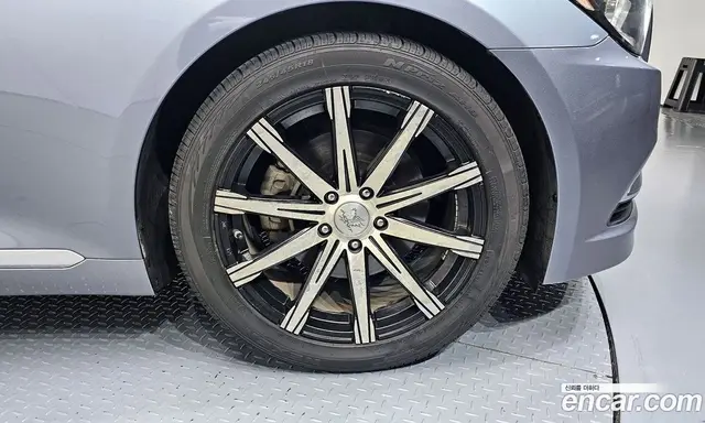 Hyundai Genesis 2014 3.3 автомат (гидро), миниатюра 5 Hyundai Genesis 2014 3.3 автомат (гидро), миниатюра 5