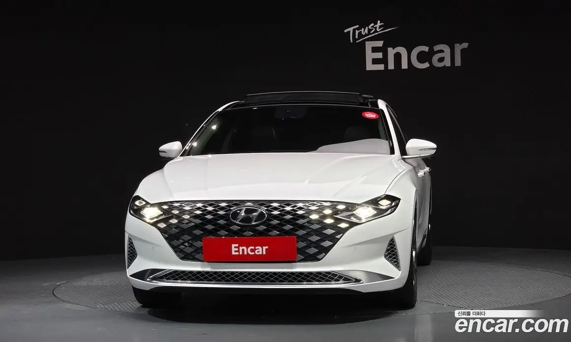 Hyundai Grandeur 2020 2.5 автомат (гидро), фото 3 Hyundai Grandeur 2020 2.5 автомат (гидро), фото 3