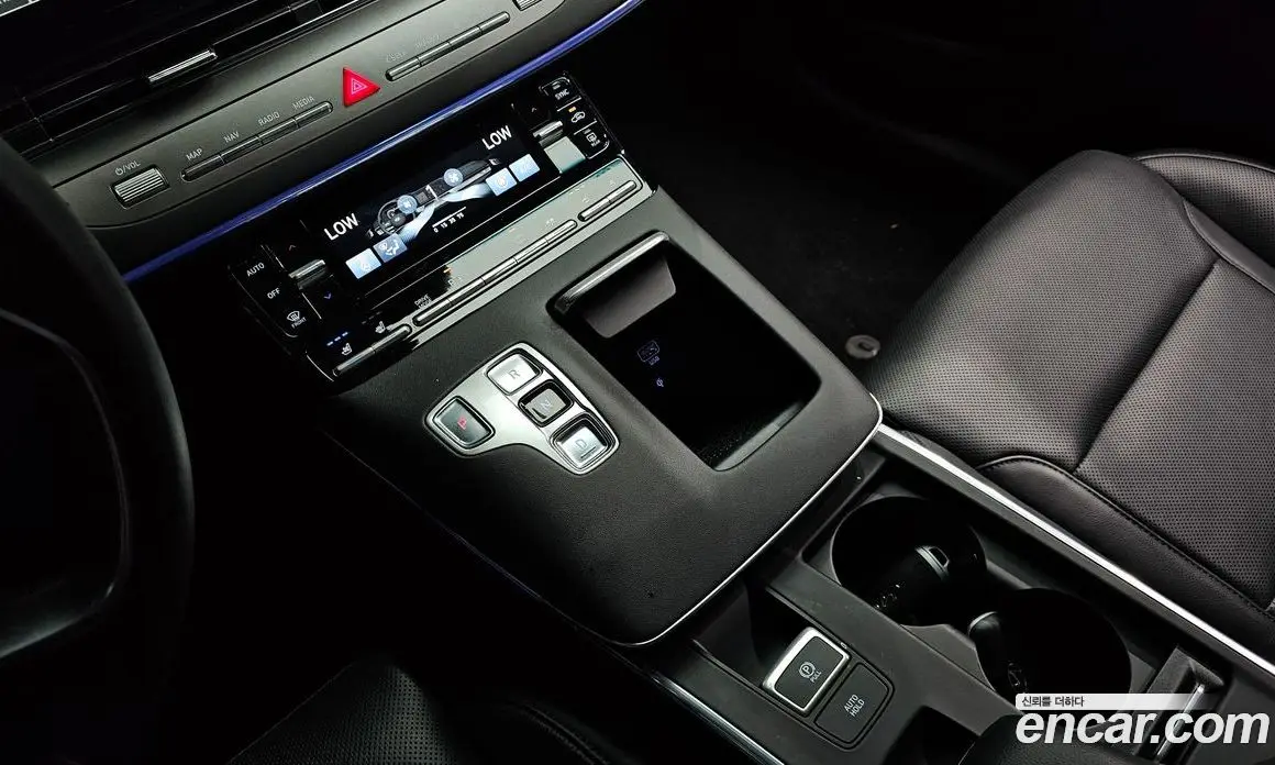 Hyundai Grandeur 2021 3.3 автомат (гидро), фото 9