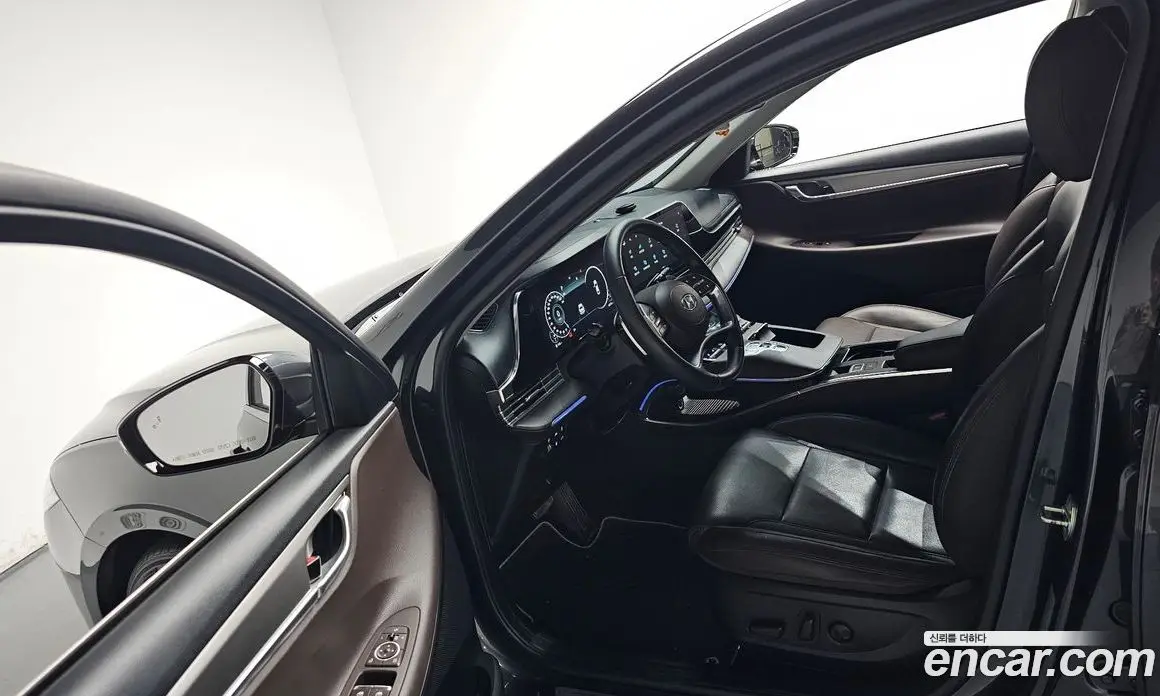 Hyundai Grandeur 2021 2.5 автомат (гидро), фото 10 Hyundai Grandeur 2021 2.5 автомат (гидро), фото 10