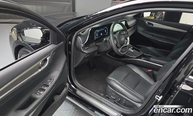 Hyundai Grandeur 2022 2.5 автомат (гидро), миниатюра 10 Hyundai Grandeur 2022 2.5 автомат (гидро), миниатюра 10
