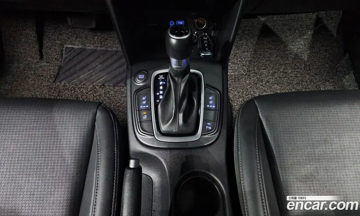 Hyundai Kona 2018 1.6 автомат (гидро), фото 9 Hyundai Kona 2018 1.6 автомат (гидро), фото 9