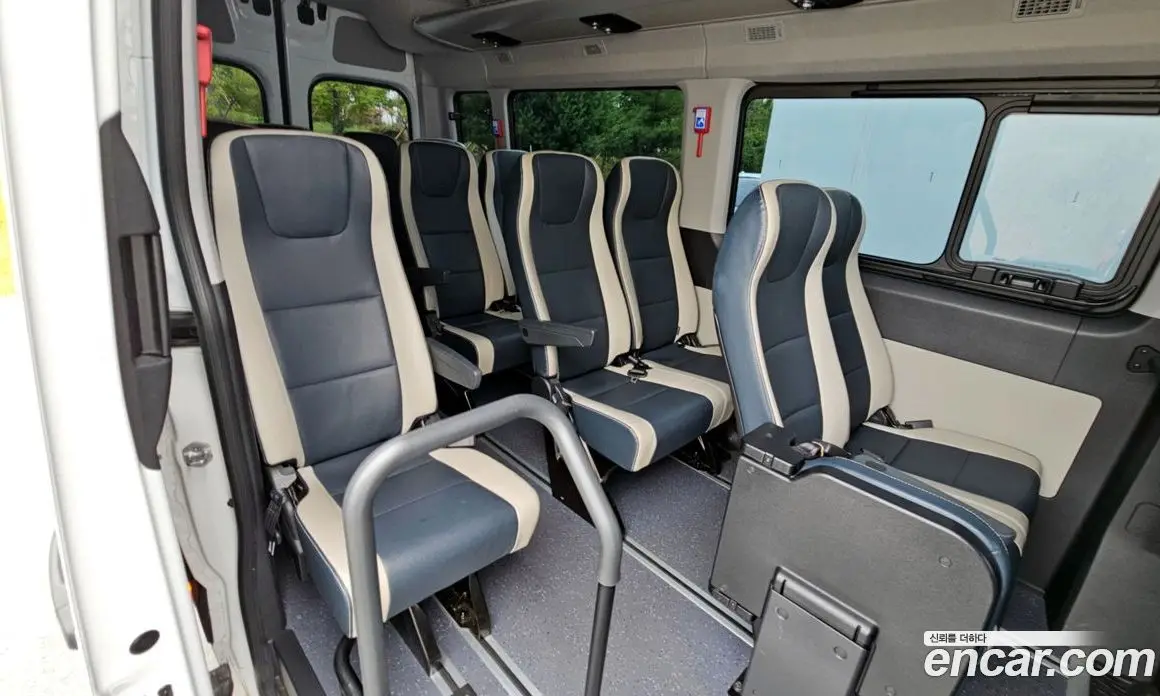 Hyundai Solati 2024 2.5 автомат (гидро), фото 19