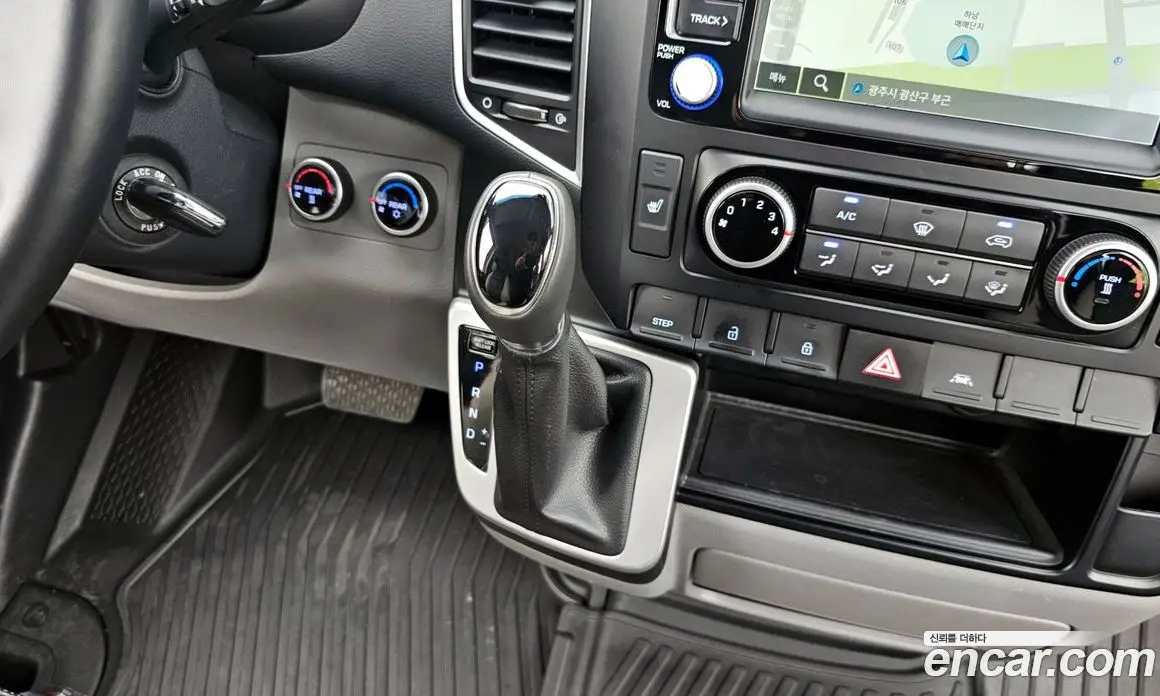 Hyundai Solati 2024 2.5 автомат (гидро), фото 9