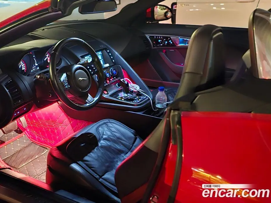 Jaguar F-Type 2015 3.0 автомат (гидро), фото 13 Jaguar F-Type 2015 3.0 автомат (гидро), фото 13