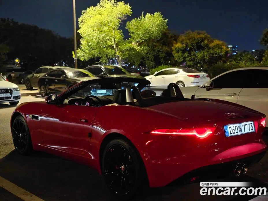 Jaguar F-Type 2015 3.0 автомат (гидро), фото 15 Jaguar F-Type 2015 3.0 автомат (гидро), фото 15