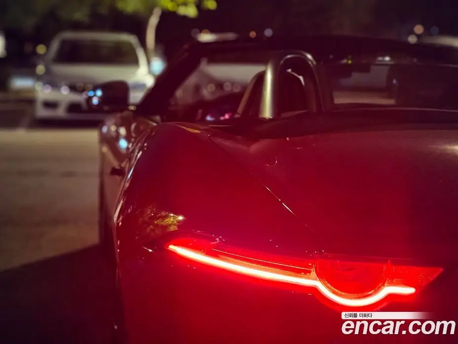 Jaguar F-Type 2015 3.0 автомат (гидро), фото 16 Jaguar F-Type 2015 3.0 автомат (гидро), фото 16