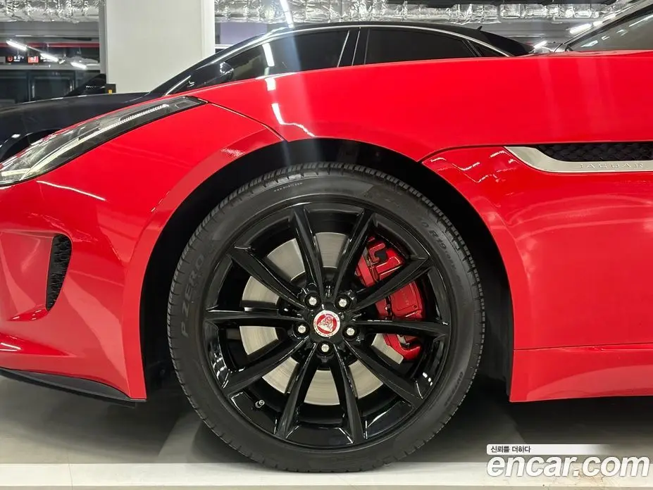 Jaguar F-Type 2015 3.0 автомат (гидро), фото 9 Jaguar F-Type 2015 3.0 автомат (гидро), фото 9
