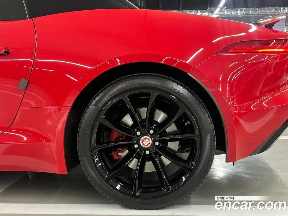 Jaguar F-Type 2015 3.0 автомат (гидро), фото 10 Jaguar F-Type 2015 3.0 автомат (гидро), фото 10