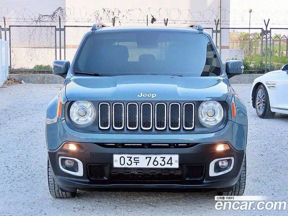 Jeep Renegade 2017 2.4 автомат (гидро), фото 1 Jeep Renegade 2017 2.4 автомат (гидро), фото 1