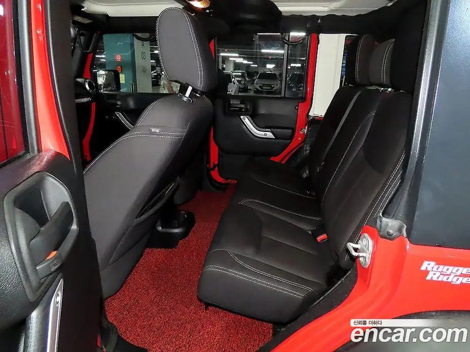 Jeep Wrangler 2015 2.8 автомат (гидро), фото 7