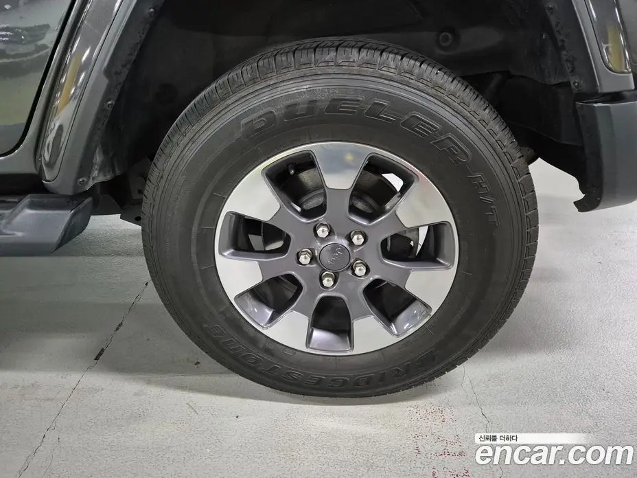 Jeep Wrangler 2020 2.0 автомат (гидро), фото 6 Jeep Wrangler 2020 2.0 автомат (гидро), фото 6