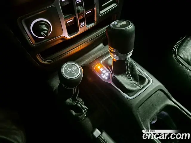 Jeep Wrangler 2020 2.0 автомат (гидро), миниатюра 9 Jeep Wrangler 2020 2.0 автомат (гидро), миниатюра 9
